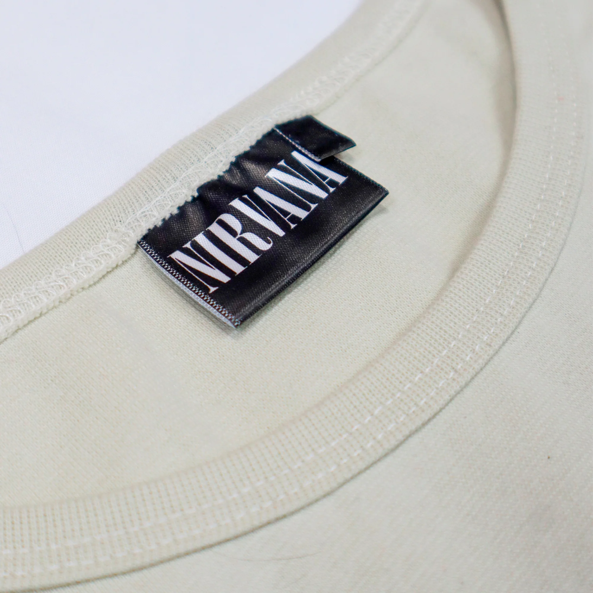 Nirvana Nevermind - Crop Top DAMA Licencia NIRVANA™ - Image 2